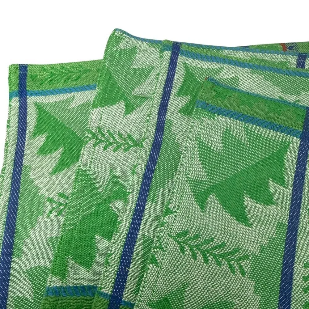 Nordic Holiday Placemats Set of 4 Green Christmas Tree Tapestry Bardwil Home